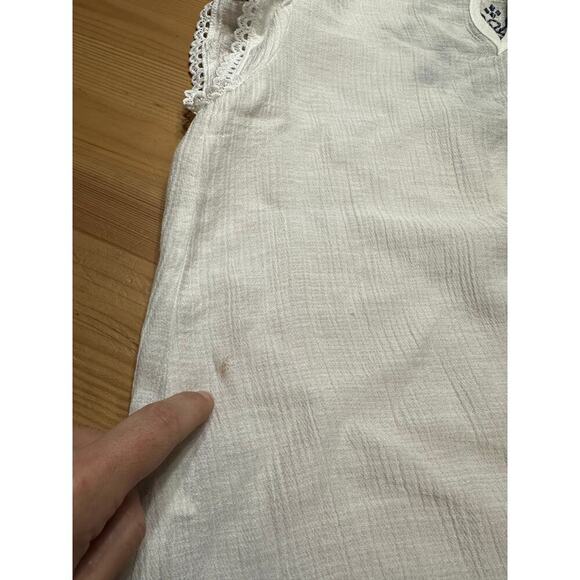 Mine White Floral Embroidery Cottagecore Prairie Boho Peasant Top Sheer Flaws - Picture 11 of 14